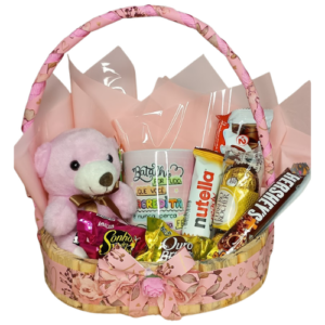 CESTA 06-Pelúcia 13cm+Caneca Porcelana 325ml+Chocolates Variados