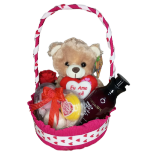 CESTA 11- Pelúcia 20cm+Coração com 3 sabonetes Natura+Hidratante o Boticário 400ml